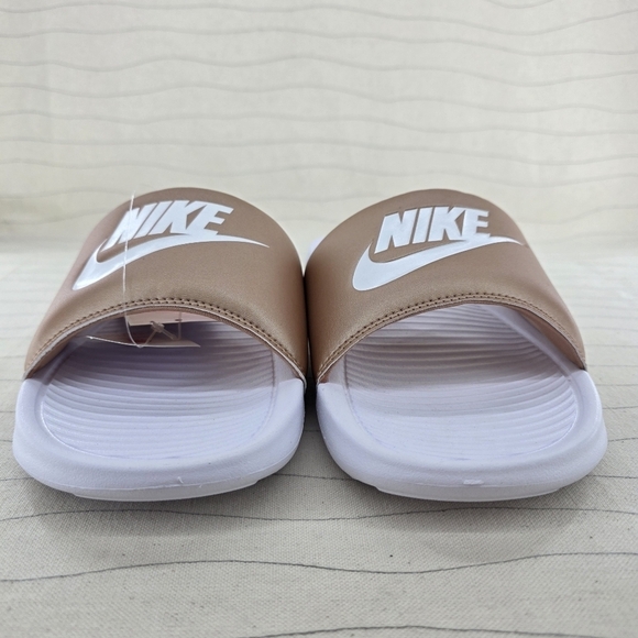 Nike Womens Victori One Metallic Red Bronze White Slides CN9677-900 Size 11 NEW - Picture 4 of 11